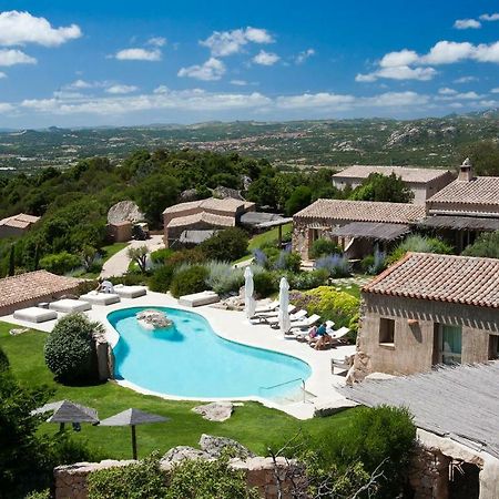 Petra Segreta Resort & Spa San Pantaleo Eksteriør billede