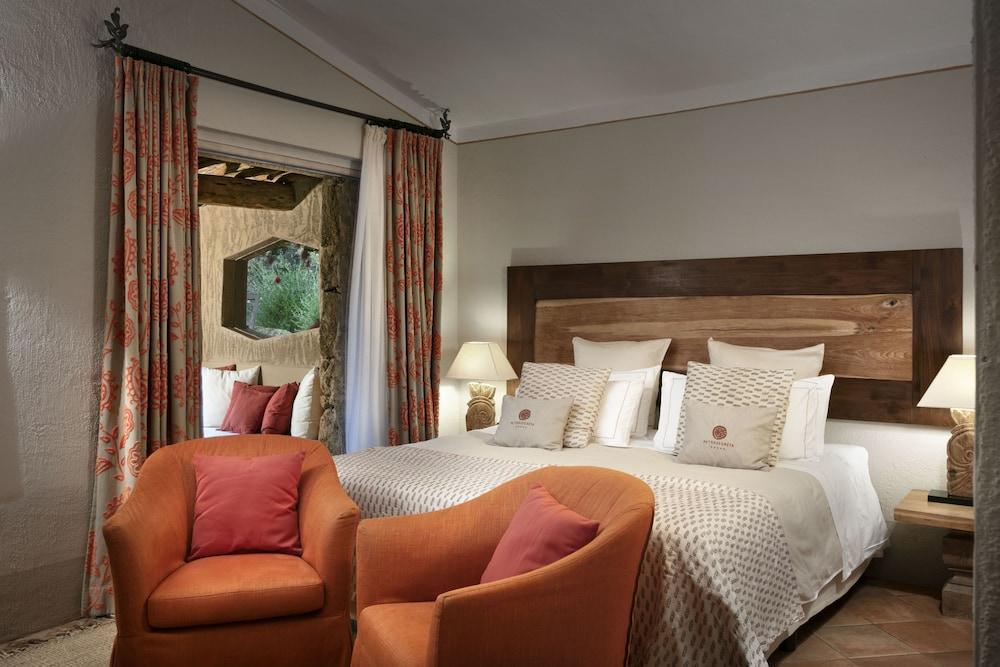 Petra Segreta Resort & Spa San Pantaleo Eksteriør billede