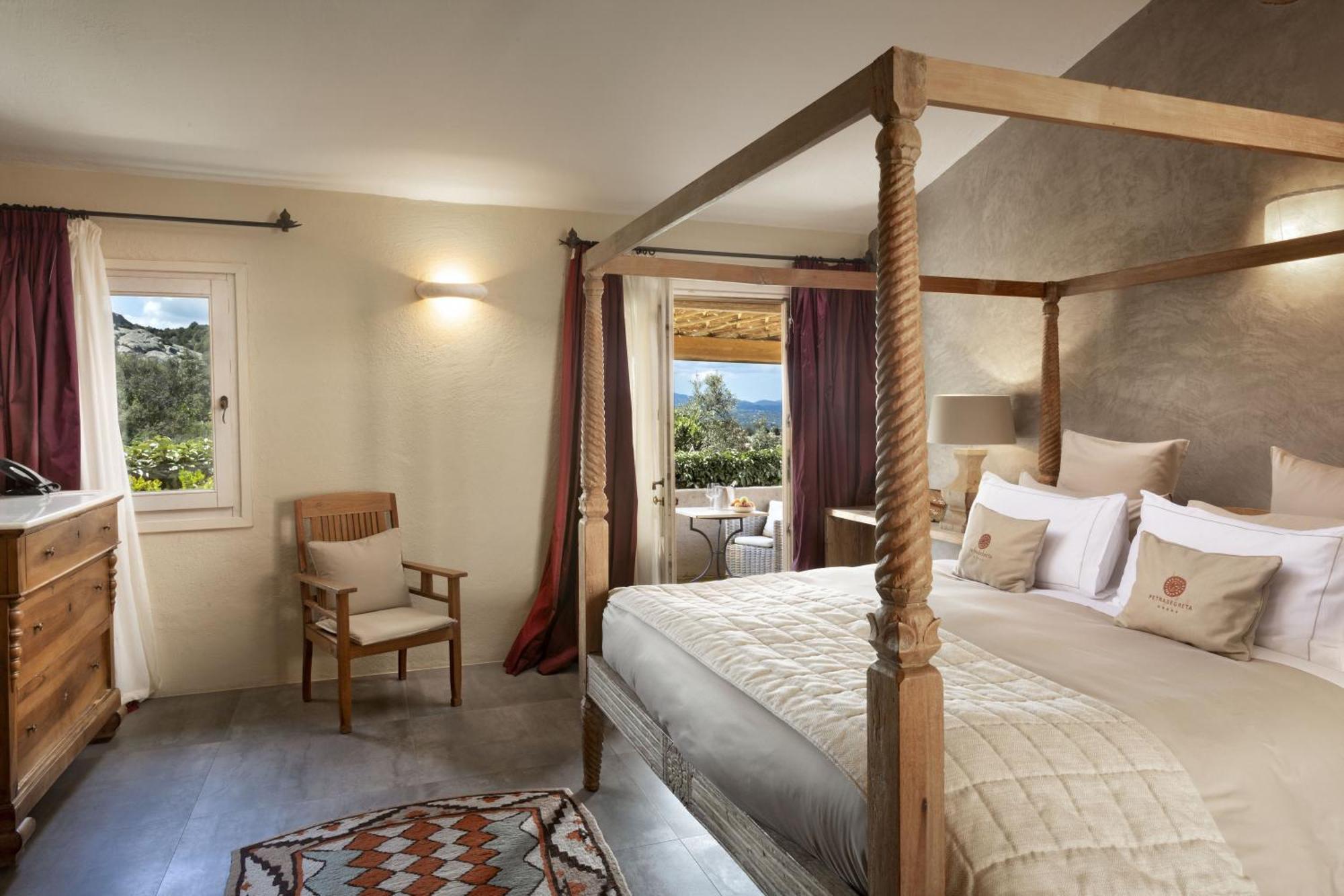 Petra Segreta Resort & Spa San Pantaleo Eksteriør billede