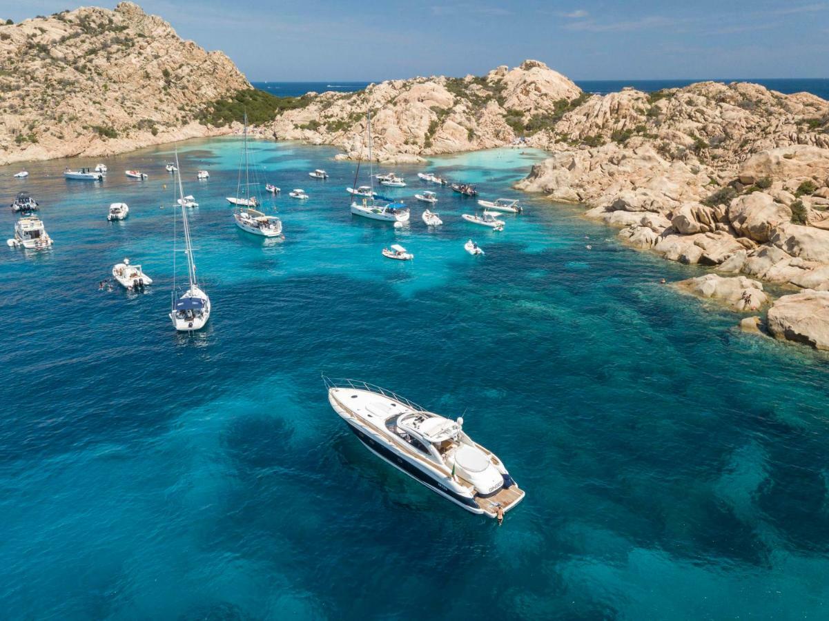 Petra Segreta Resort & Spa San Pantaleo Eksteriør billede